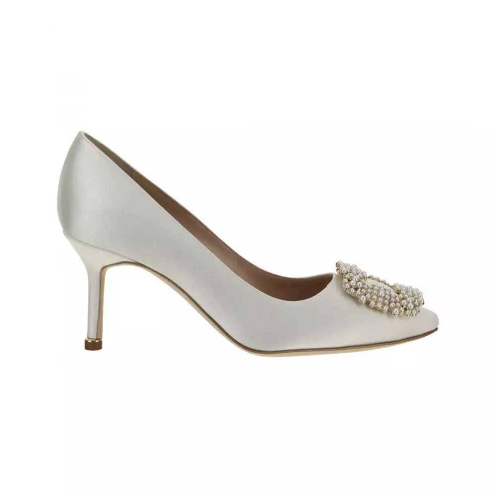 Jual Manolo Blahnik Manolo Blahnik Hangis Pearl 70 Satin Pumps with ...