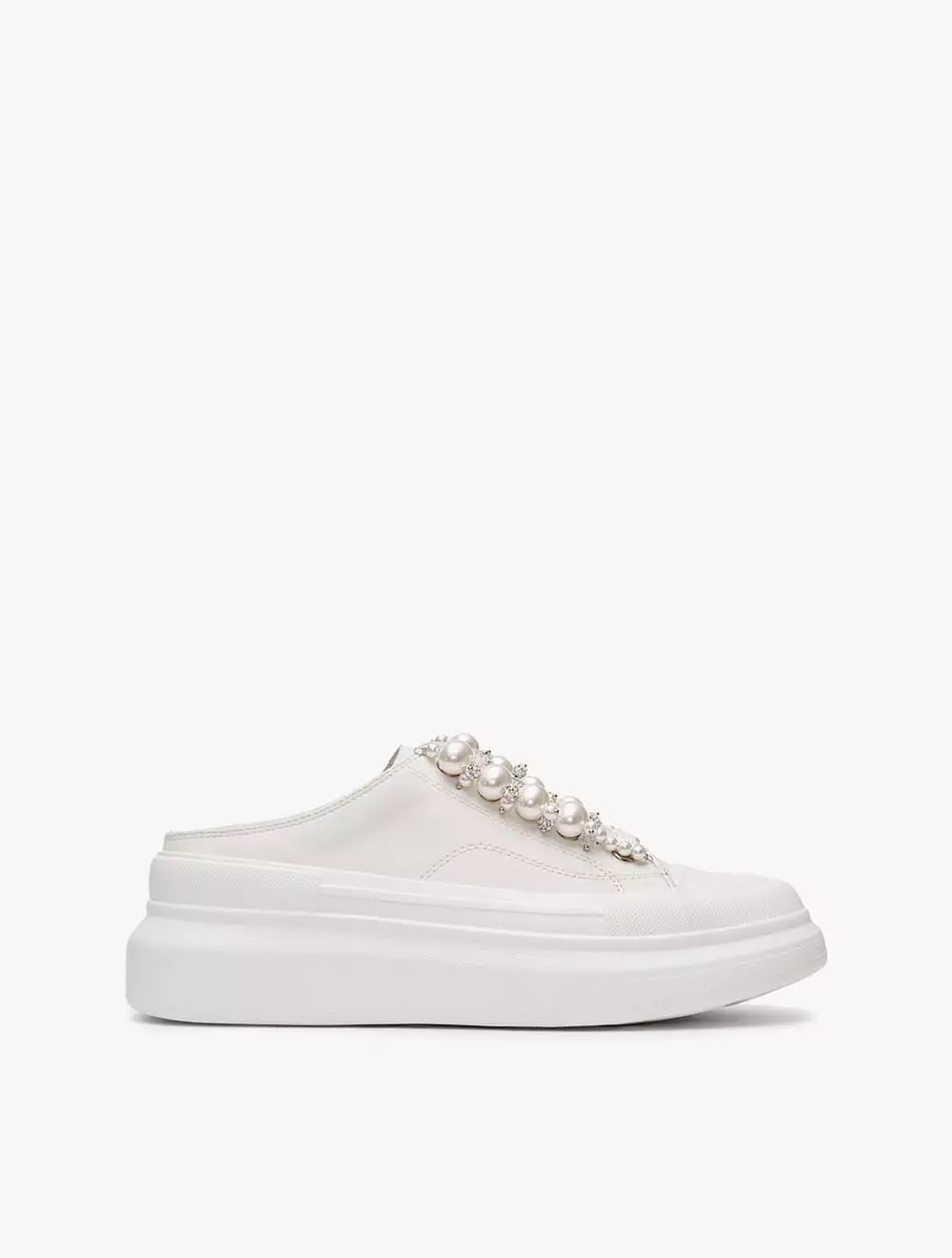 Jual STACCATO Staccato 215326WHT Sneakers White Original 2025