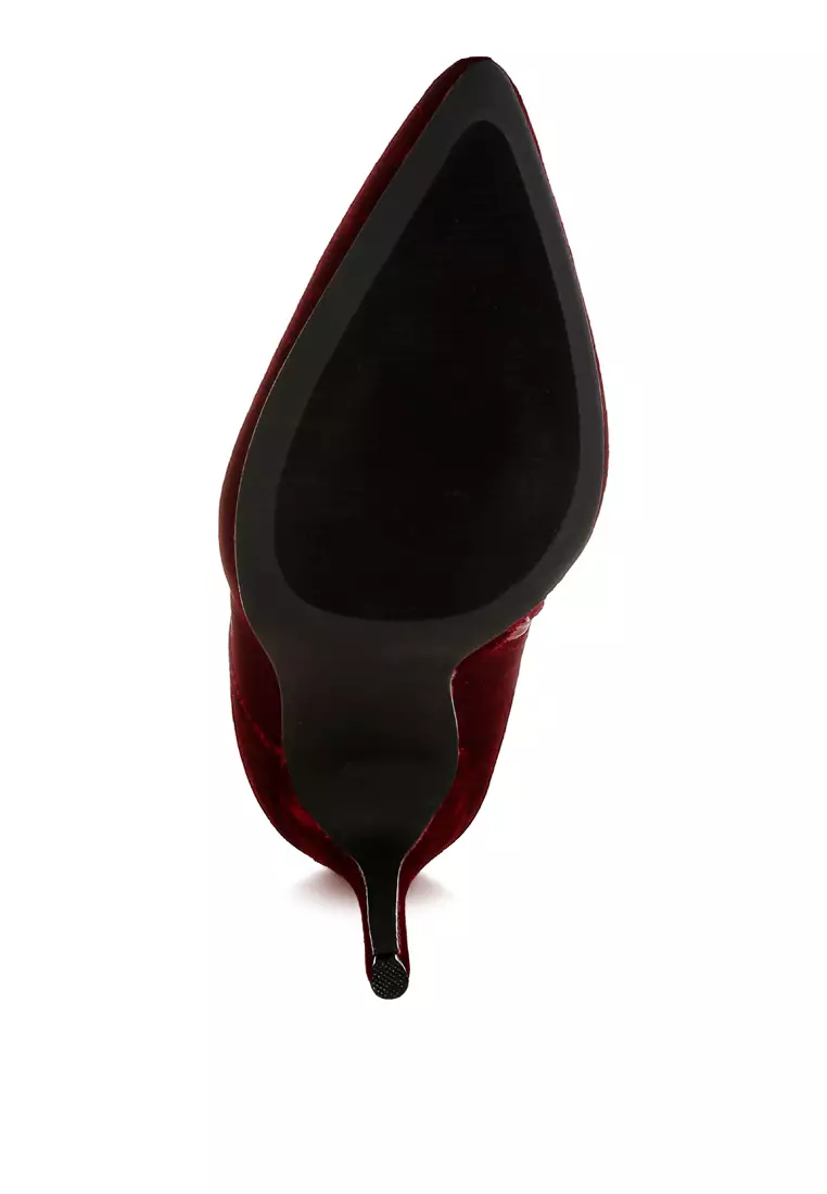 Sepatu bot hak tinggi beludru warna merah anggur