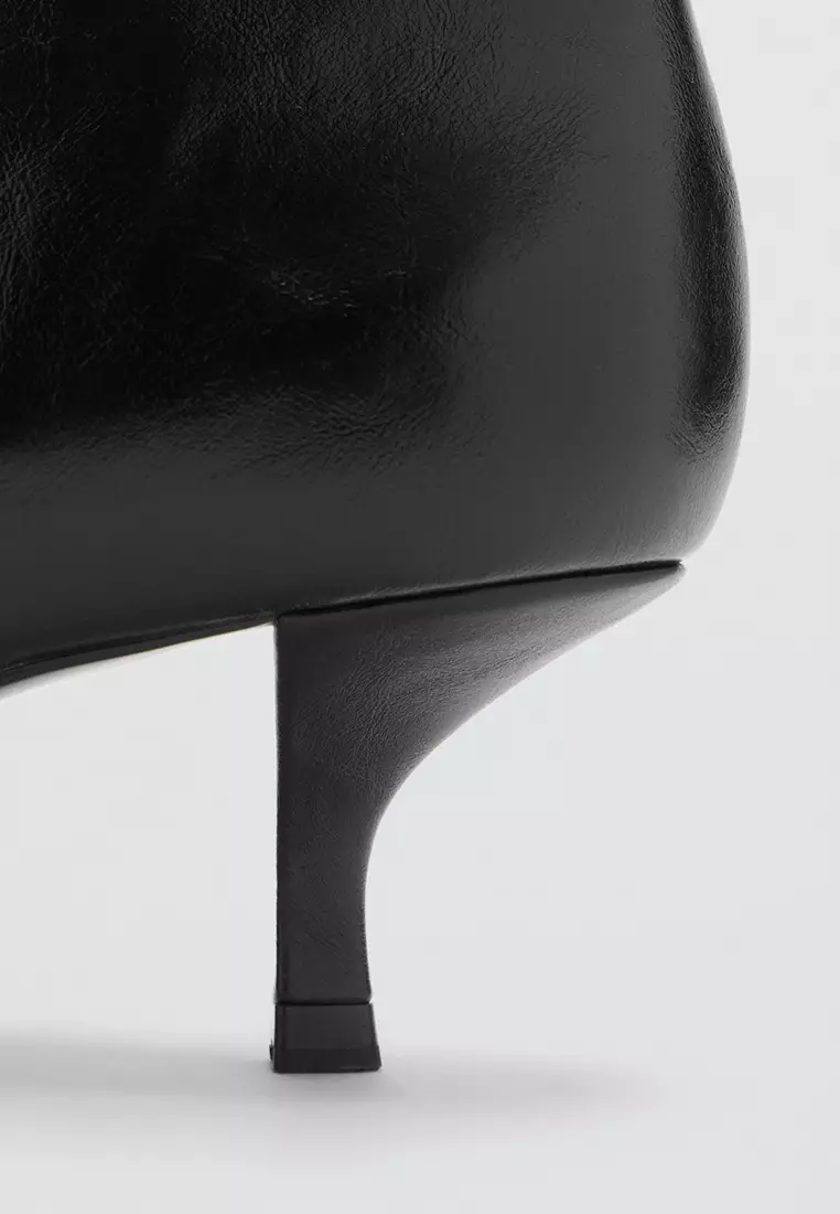 Kitten-Heel Pointed-Toe Ankle Boots