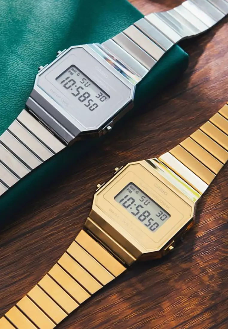 Vintage Unisex Digital Watch A700WEV-7A Silver Stainless Steel Strap
