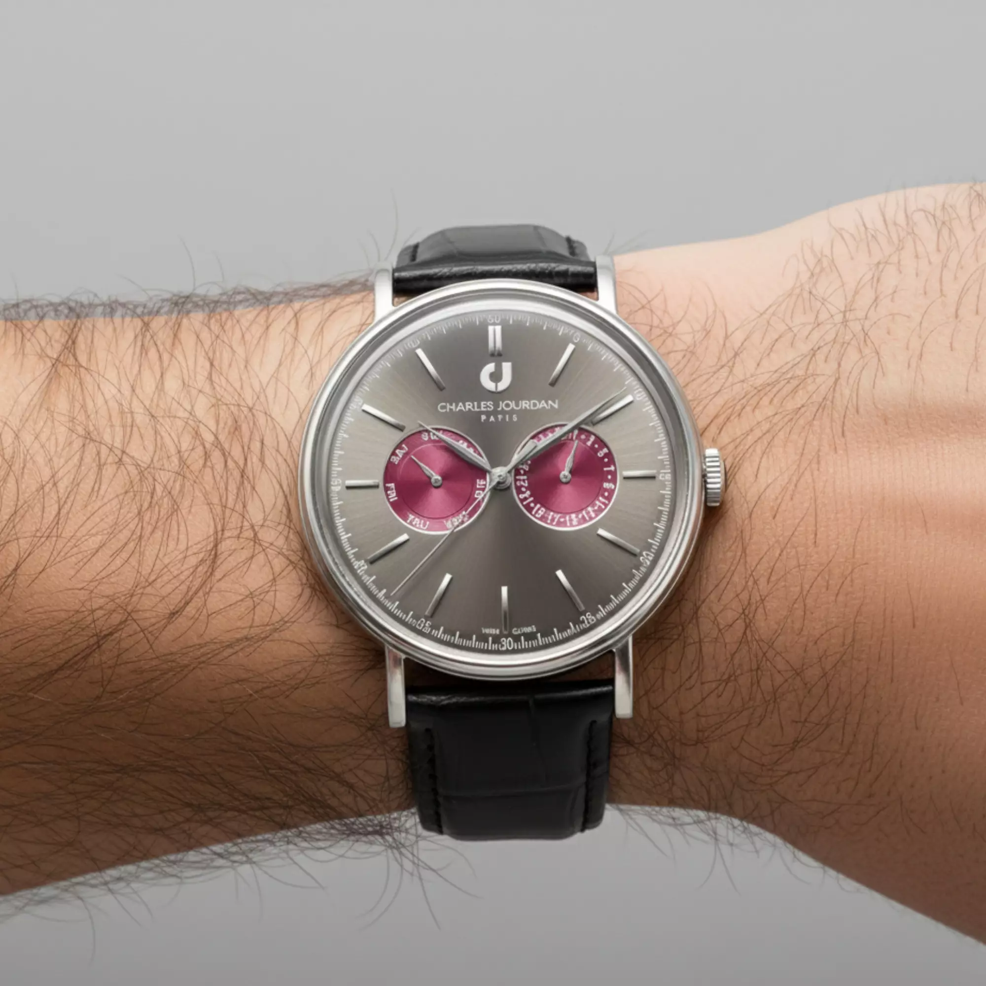 Charles Jourdan CJ1053-1332M - Jam Tangan Pria - Black Silver