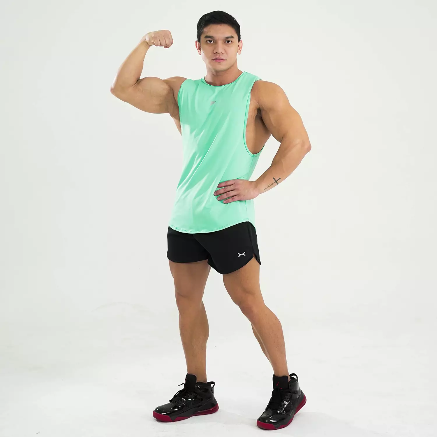 Deepcut Tanks Basic series Tosca