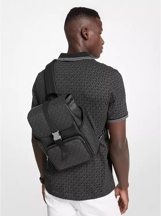Michael kors sling pack online