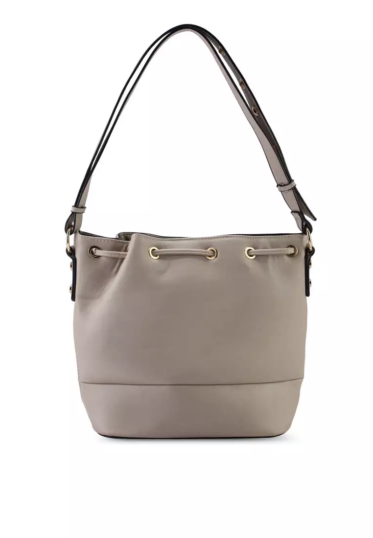 Quilted on sale bucket bag