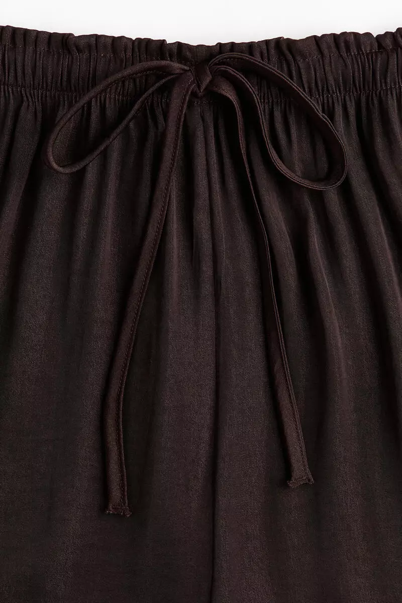 Wide drawstring trousers