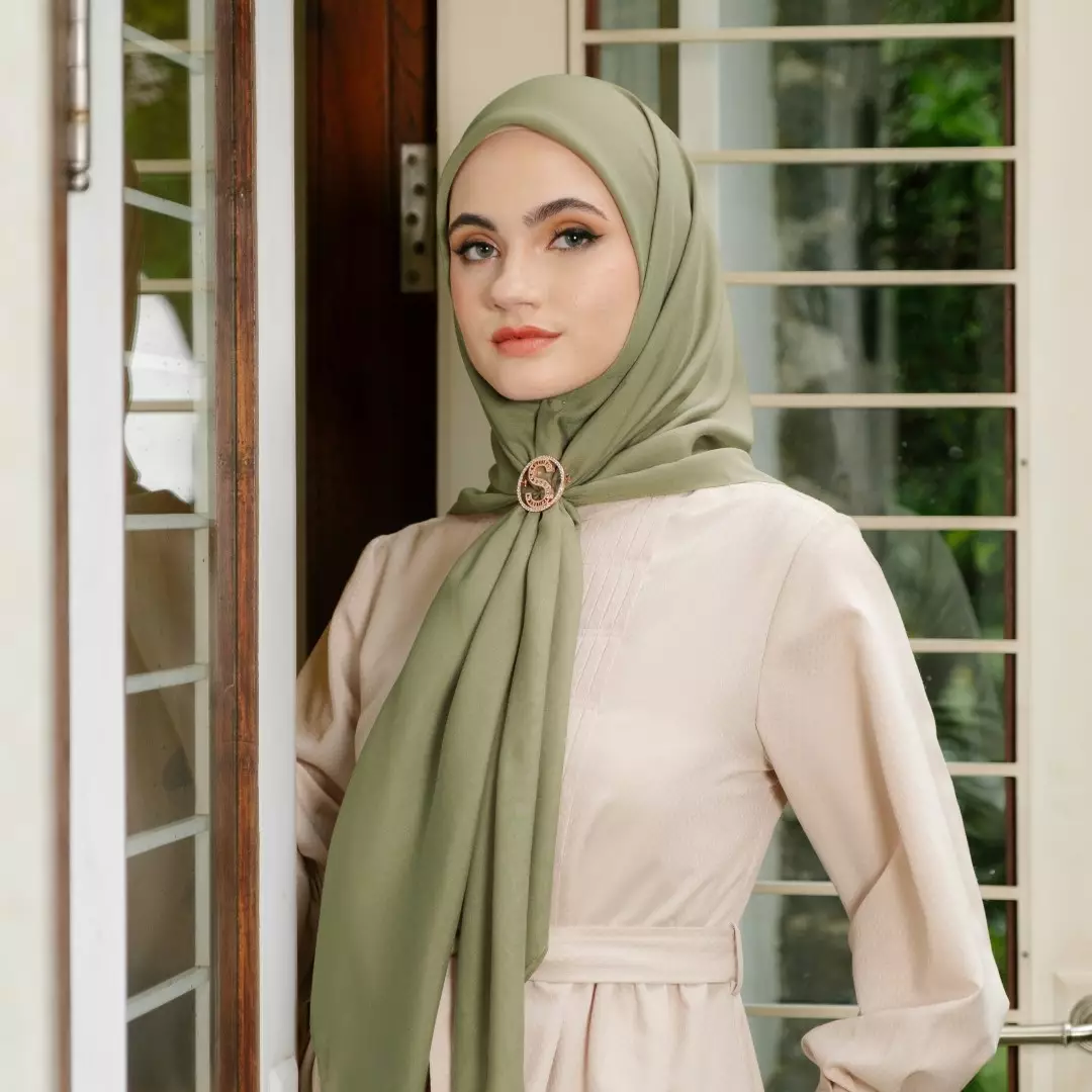 Safiyya Plain Scarf | Hijab | Kerudung | Jilbab Segiempat Sweet Green
