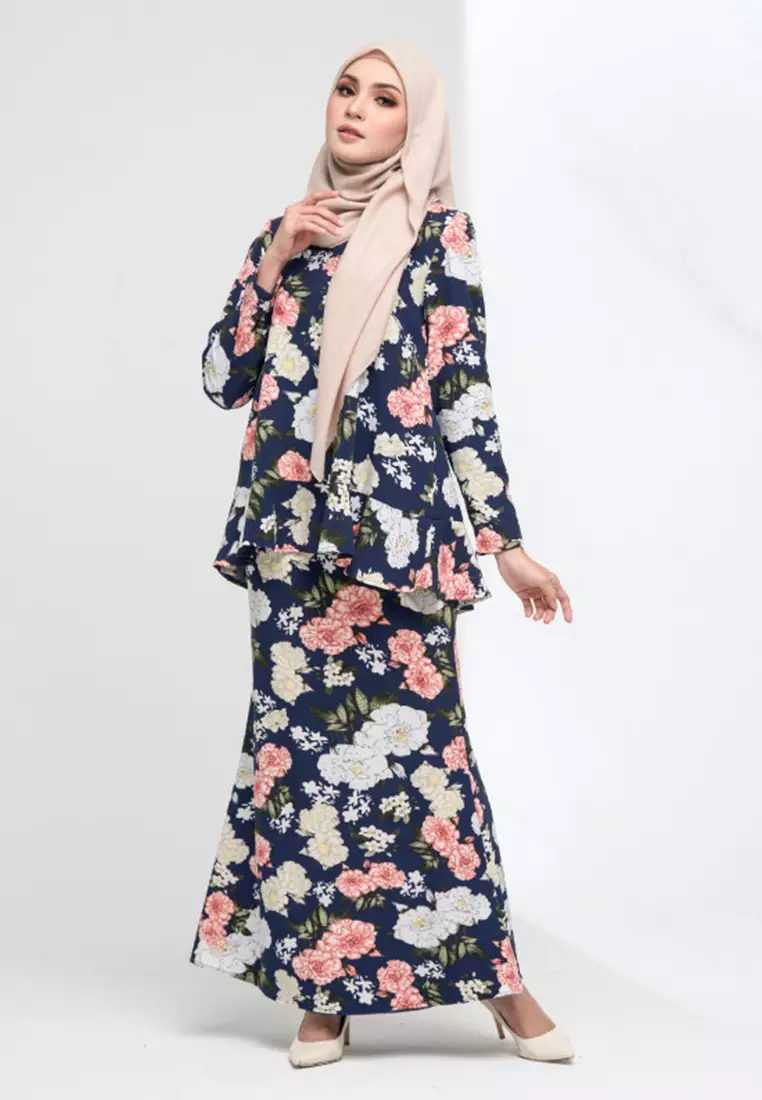 Kalthom Kurung