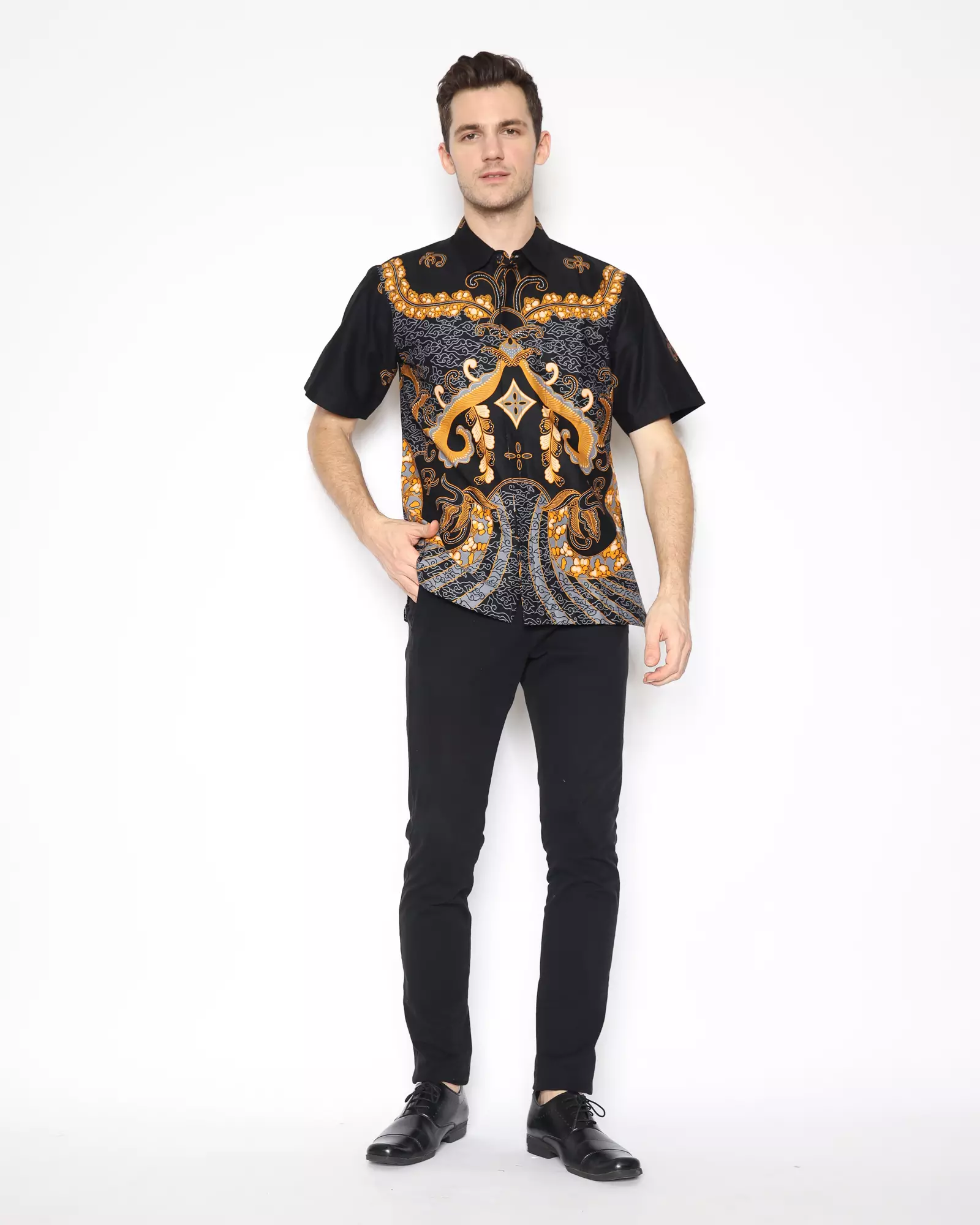 Kemeja Batik Pria - Bhatara Batik Dominc - Atasan Kemeja Batik Lengan Pendek