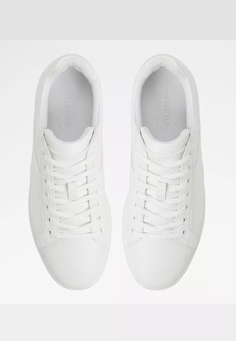 Ozzy Low-Top Sneakers