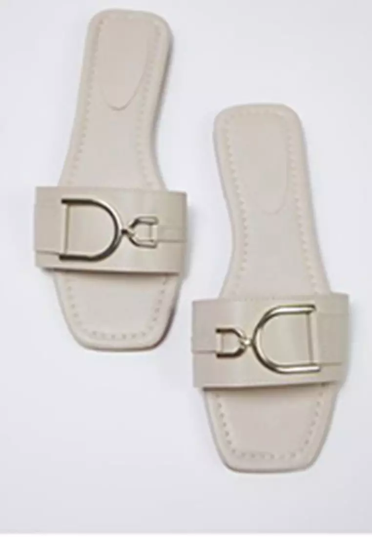 Beige Metal Accessory Detailed Women's Slippers Takss25Te00015