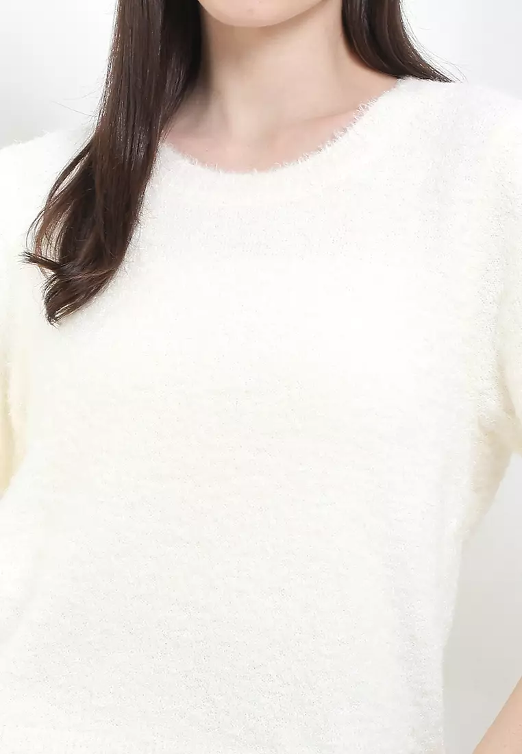 S/S Furry Knit Blouse