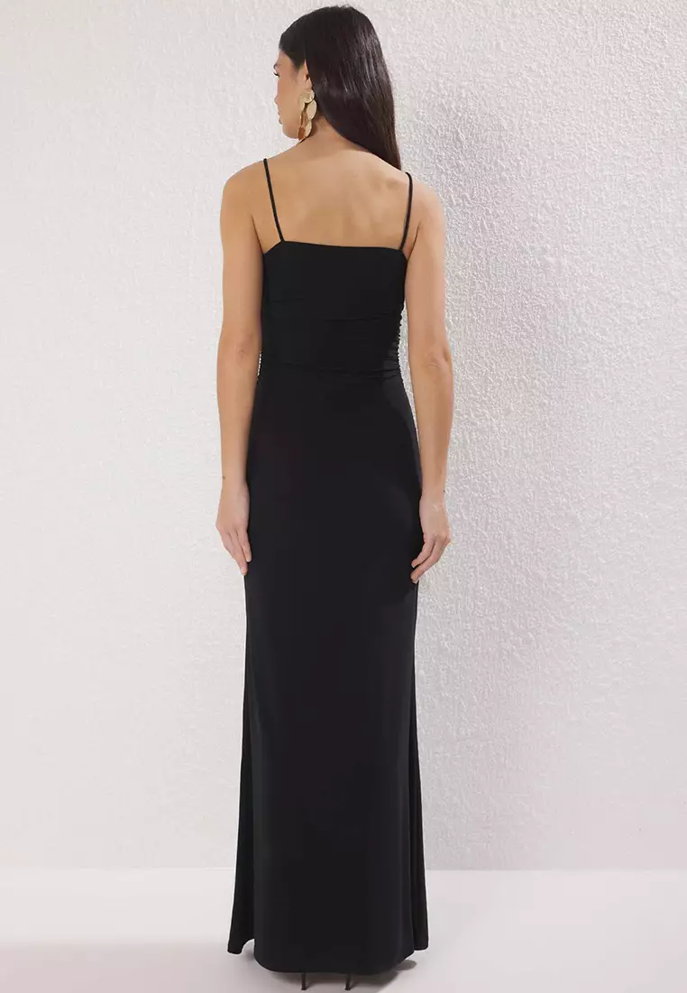 Black Body-fitting Accessory Detailed Knitted Maxi Evening & Graduation Dress TPRSS25AE00182