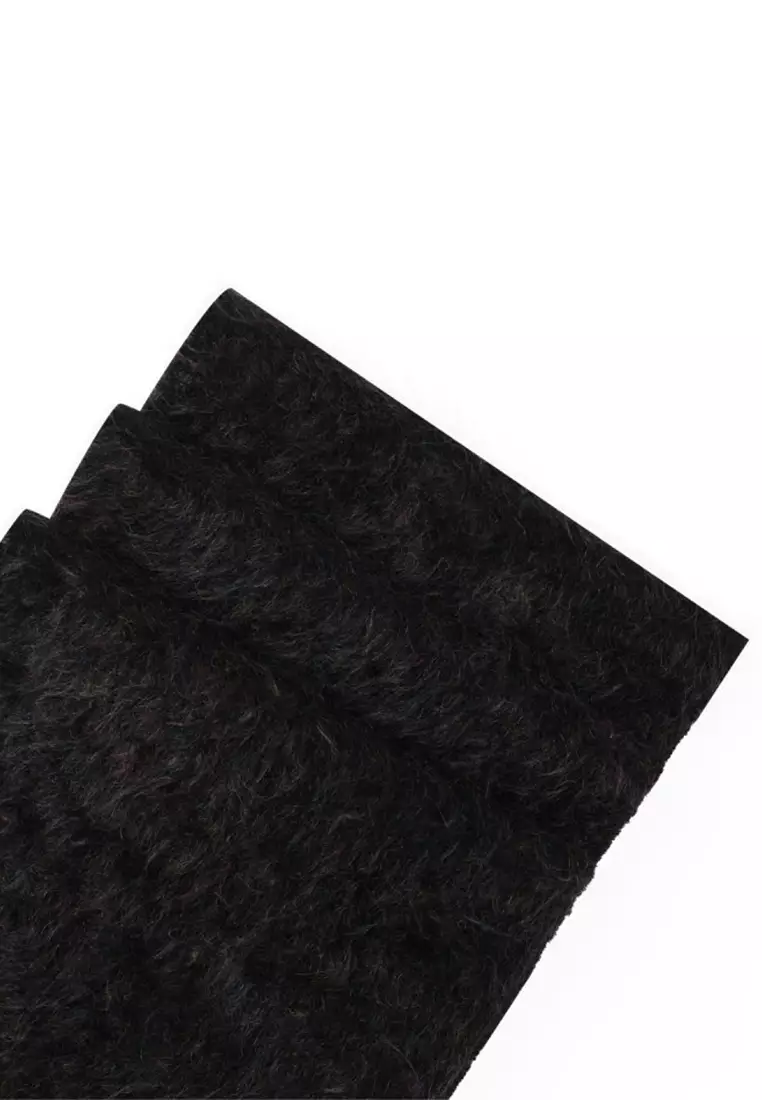 Women's Scarf in Black CA0392