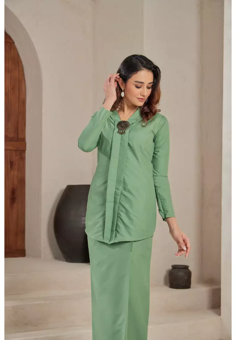 Baju Kebaya Rokiah