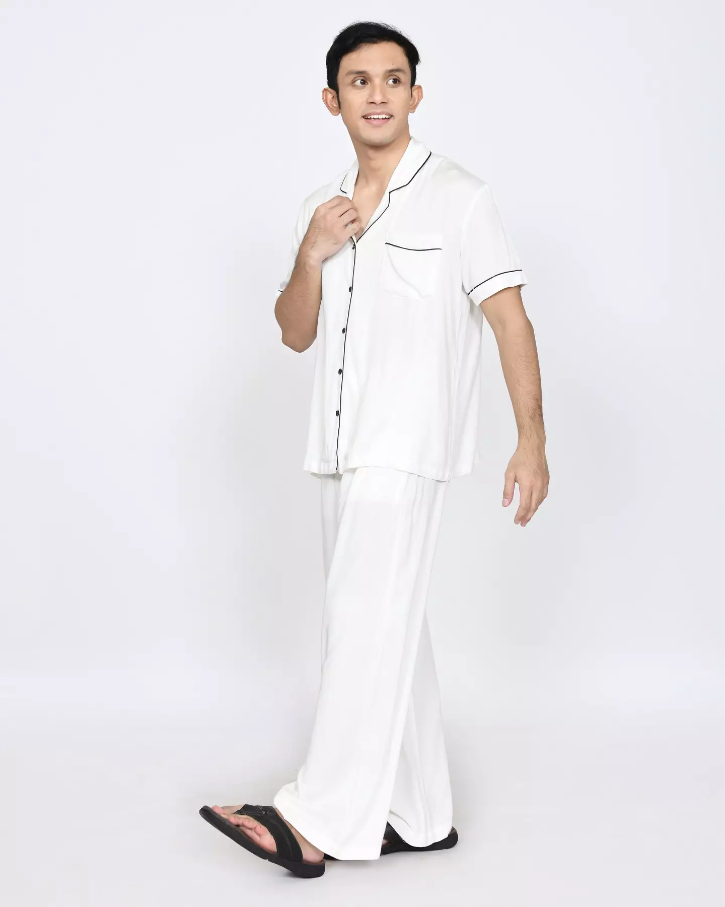 Setelan Baju Tidur Pendek Piyama Pria Plain [PUTIH] One Set Sleepwear Pajamas Material Katun Size M-XXL