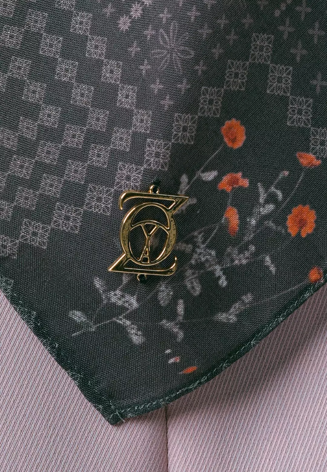 FIORELLA  Scarf Black - Kerudung Hijab Segiempat Motif With BOX - Bahan Nesla - Ukuran 115x115