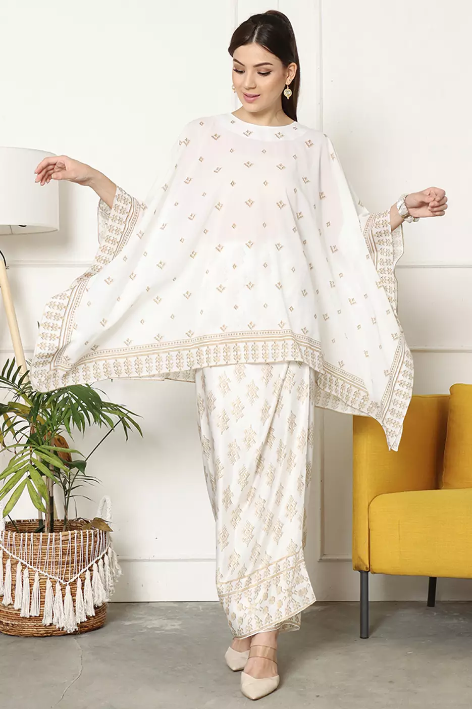 Kanzi Songket R-Neck White Sarong Set