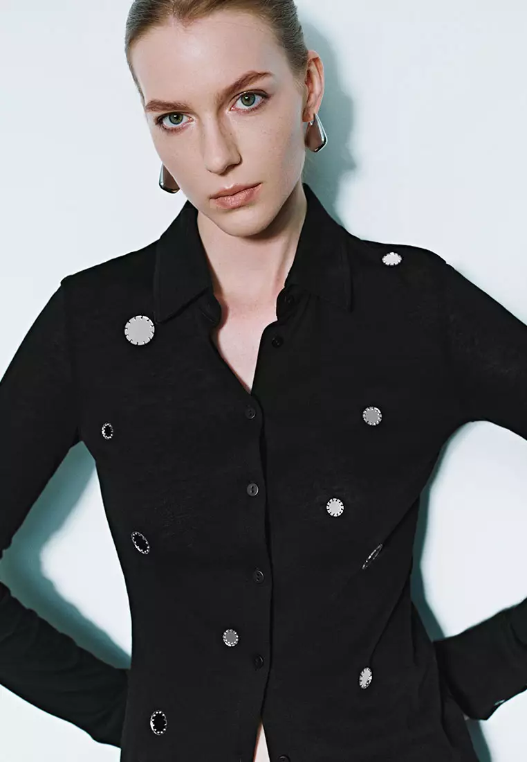 UR春季新款女装设计感镜面装饰长袖开襟衬衫UWJ250005