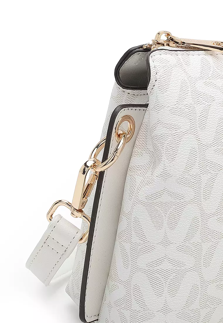 Women's Sling Bag / Crossbody Bag / Shoulder Bag - White