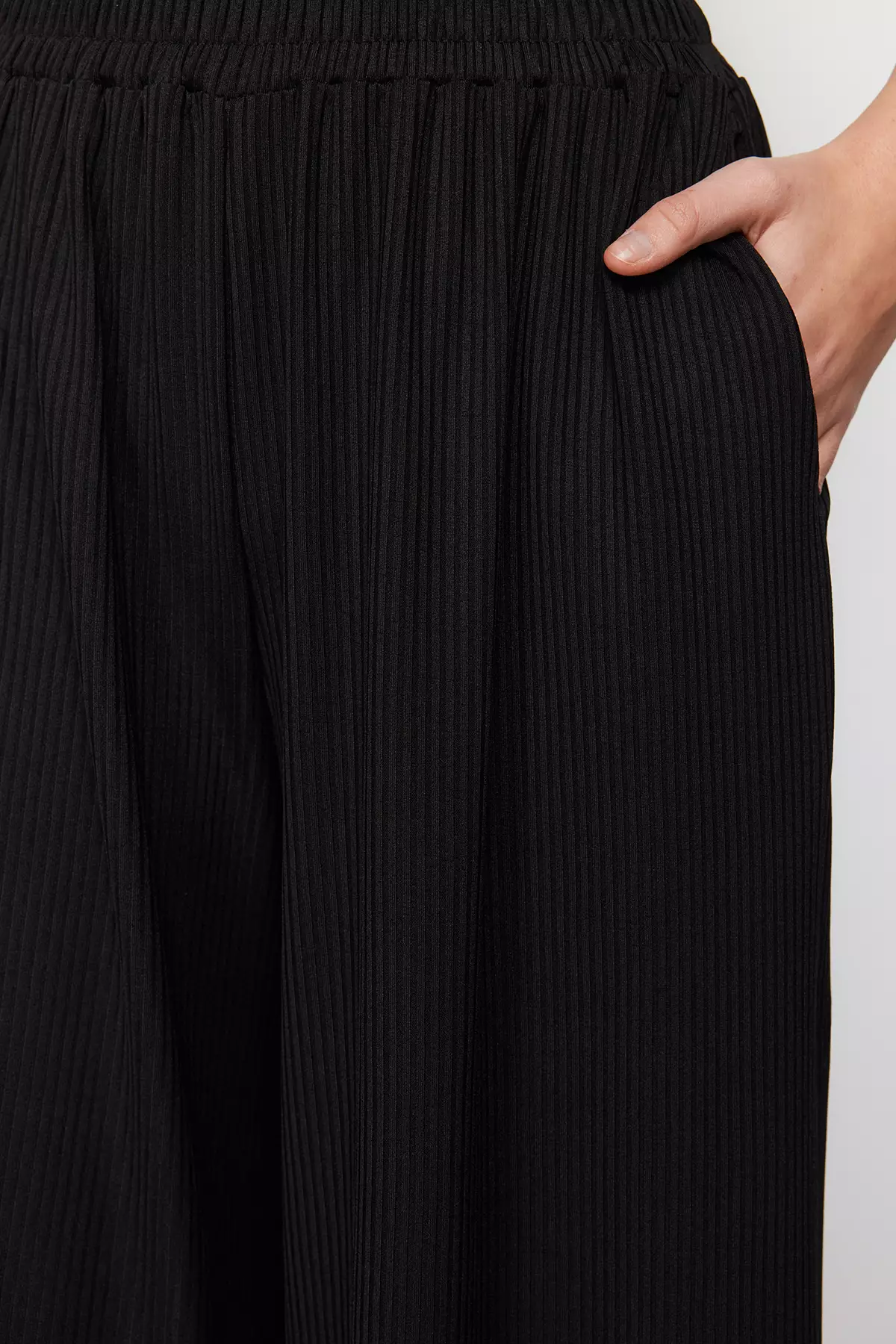 Elastic Wide Leg Pants