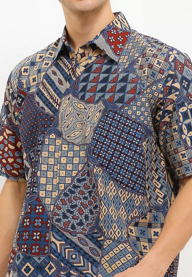 Kemeja Batik Lengan Pendek Motif Sekar Jagad 3 Berlian