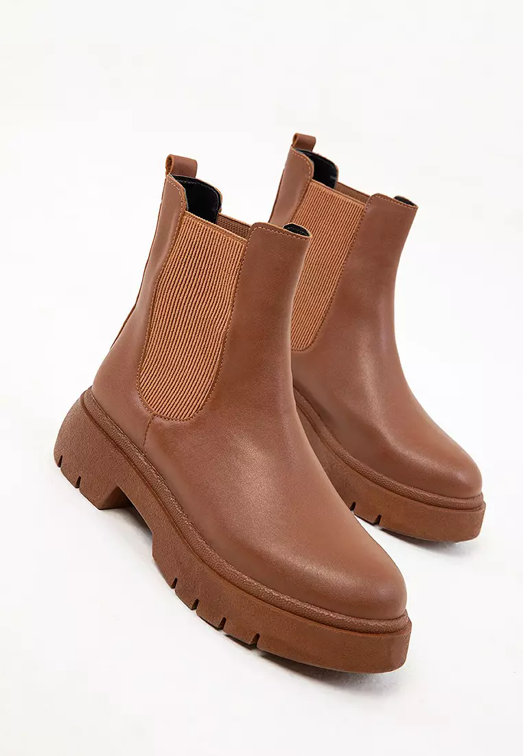 Classic Chelsea Boots