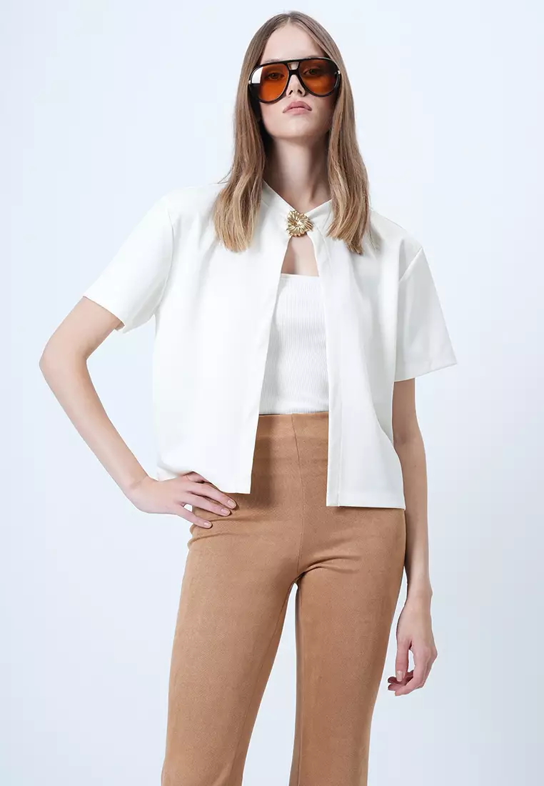 Gold Brooch Short Sleeve Knitted Jacket and Strapless Blouse Set