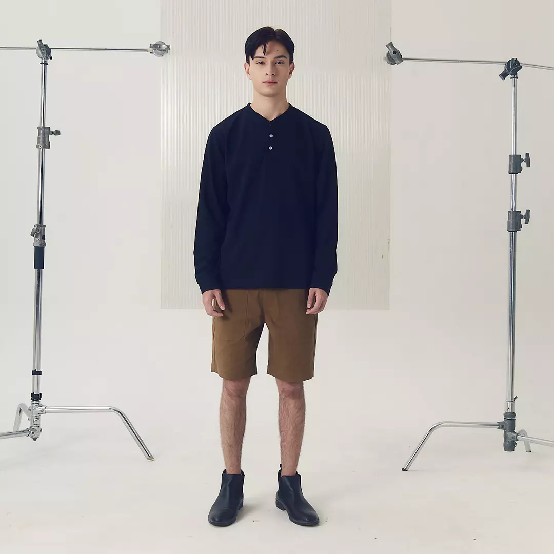 Larusso Lab - Kaos Lengan Panjang Henley - Black