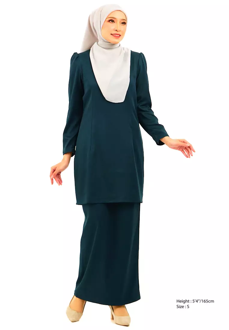 Gene Martino Julia Kurung Modern 7103