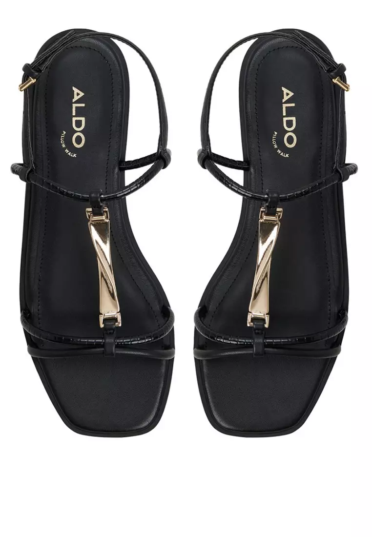 Ebaeryn Sandals