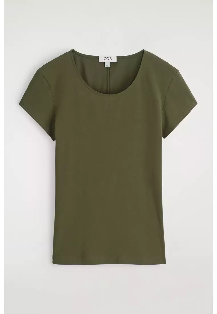 SCOOP-NECK T-SHIRT
