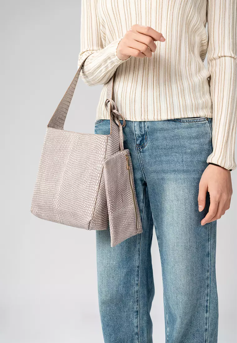 VERA Flat Bucket Tote Bag - Embossed Beige