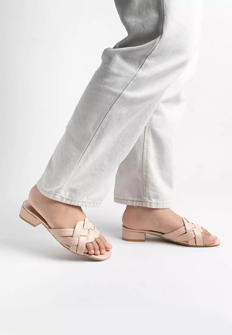 Buy Happy2U Jessy Woven Sandals 2024 Online ZALORA Philippines