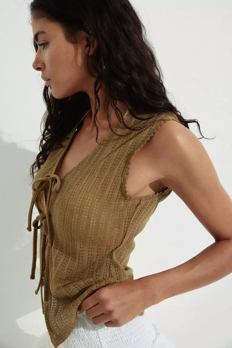 Knitted tie-front top