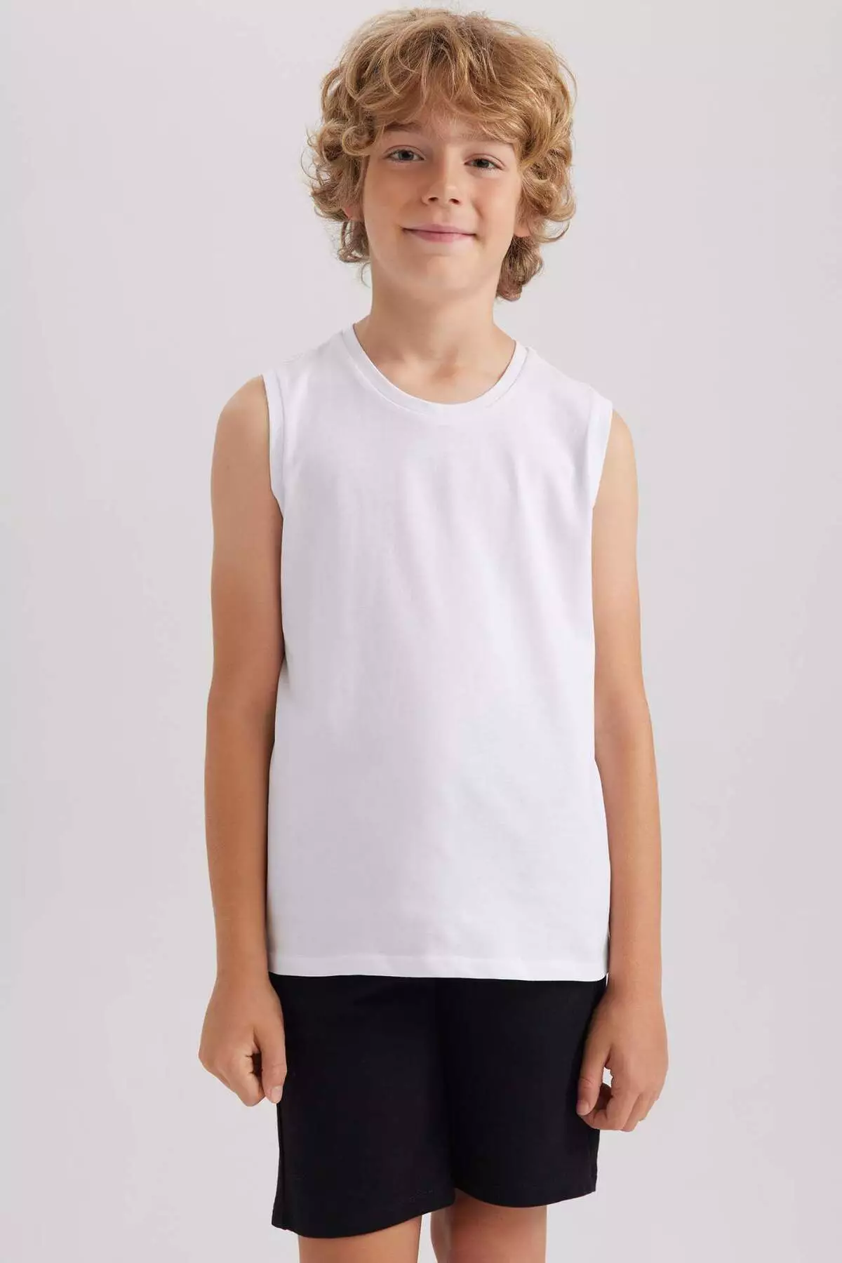 Boy's Undershirt B0669A8Ns