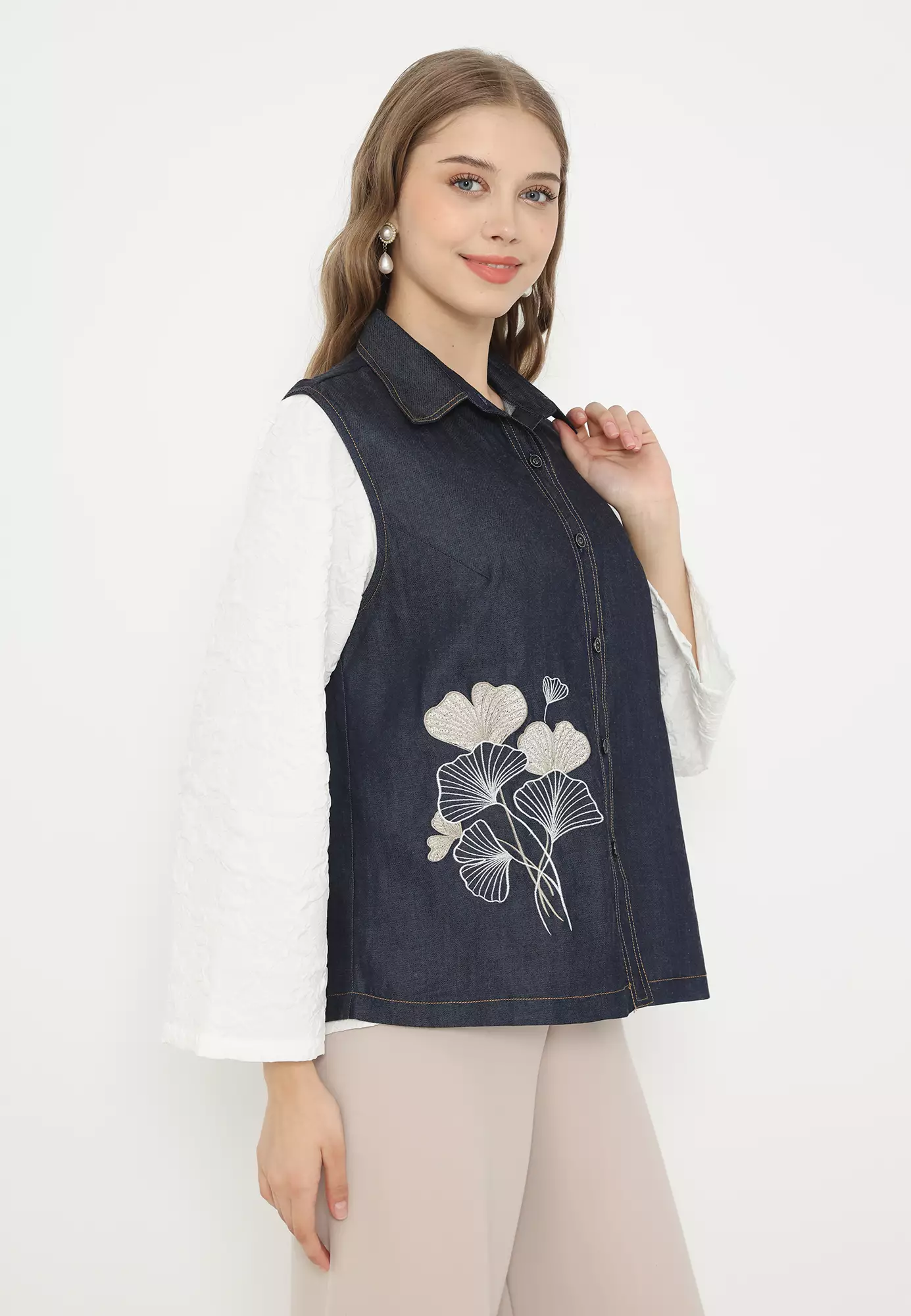 Denim Vest With Embroidery In Navy By Brilliant Girl Warna NAVY