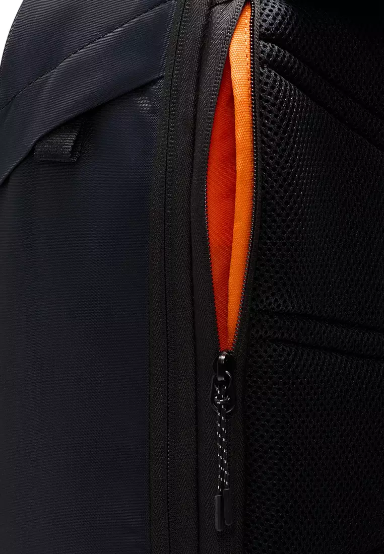 Sportswear Commute Backpack (25L)