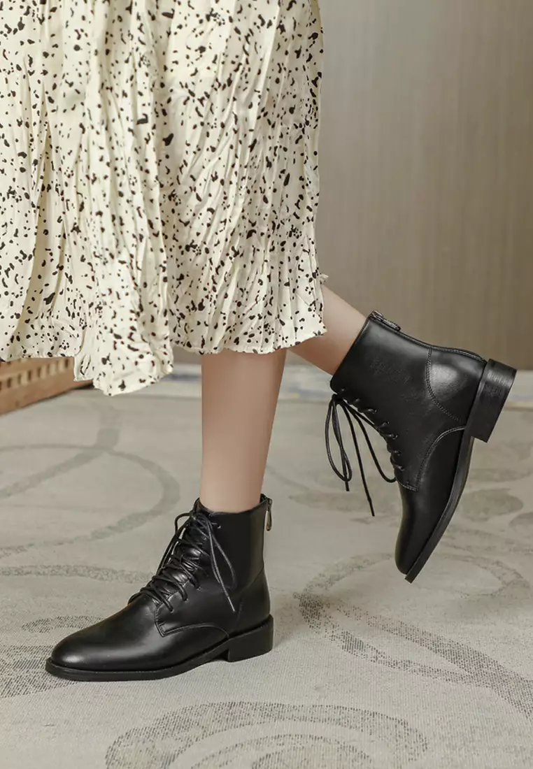 Faux Leather Lace Up Martin Boots TE2045-1