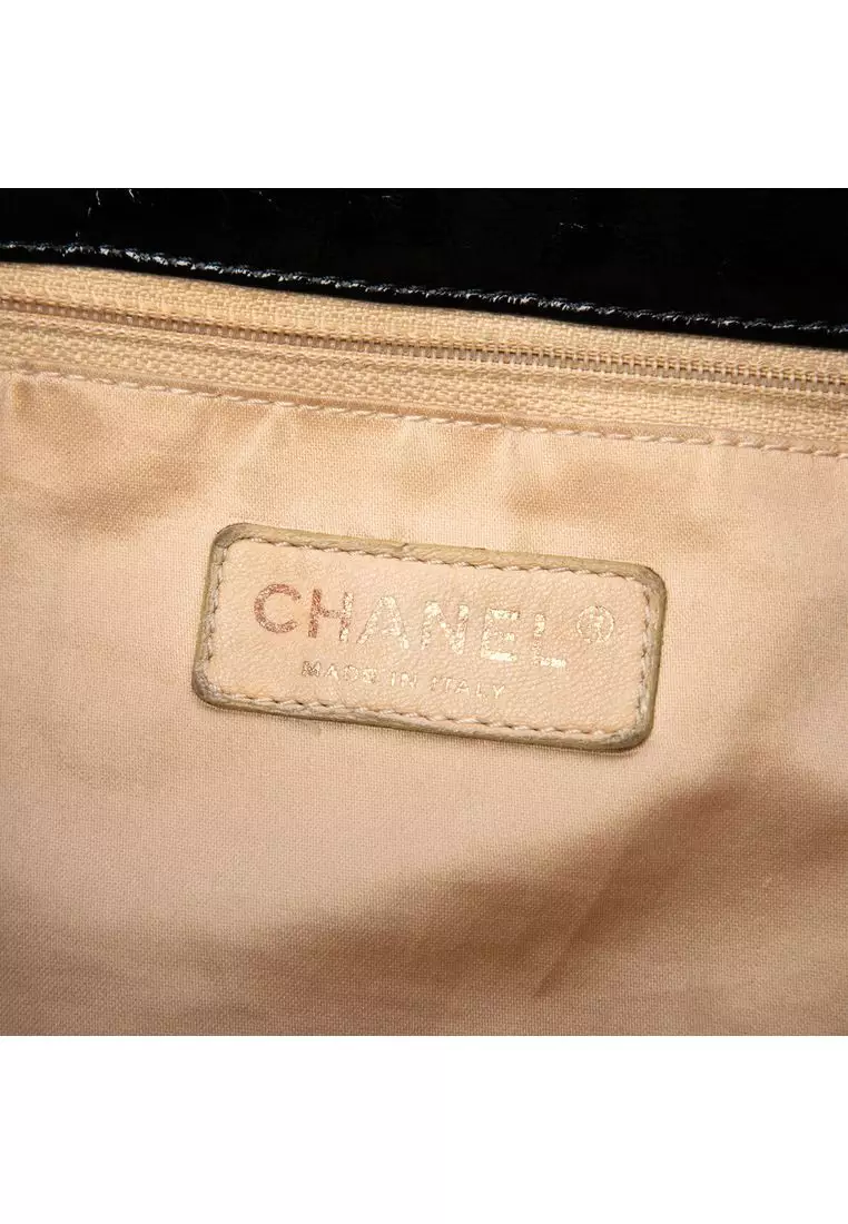 Pre-Loved Chanel Crinkled Patent Rodeo Drive Tote