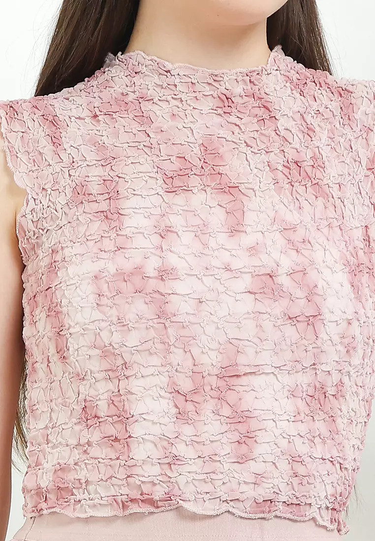 Crinkle Mock Neck Tanktop