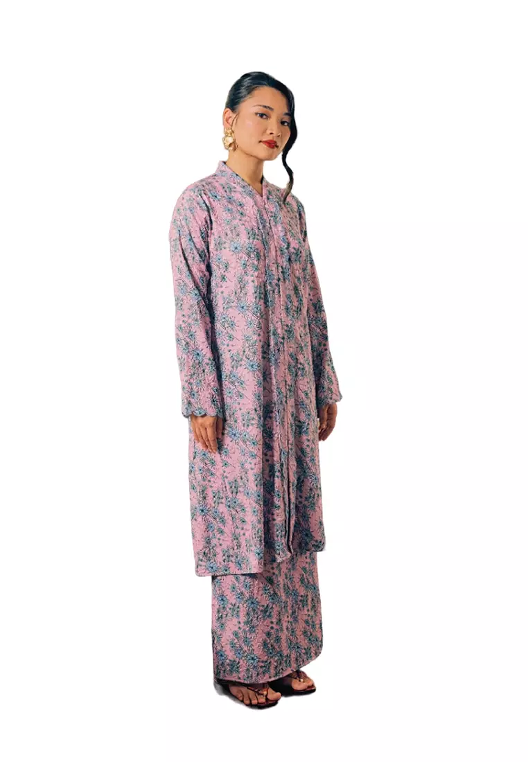 UMMA Juwita Kebarung Bakawali Raya 2024 in Pink