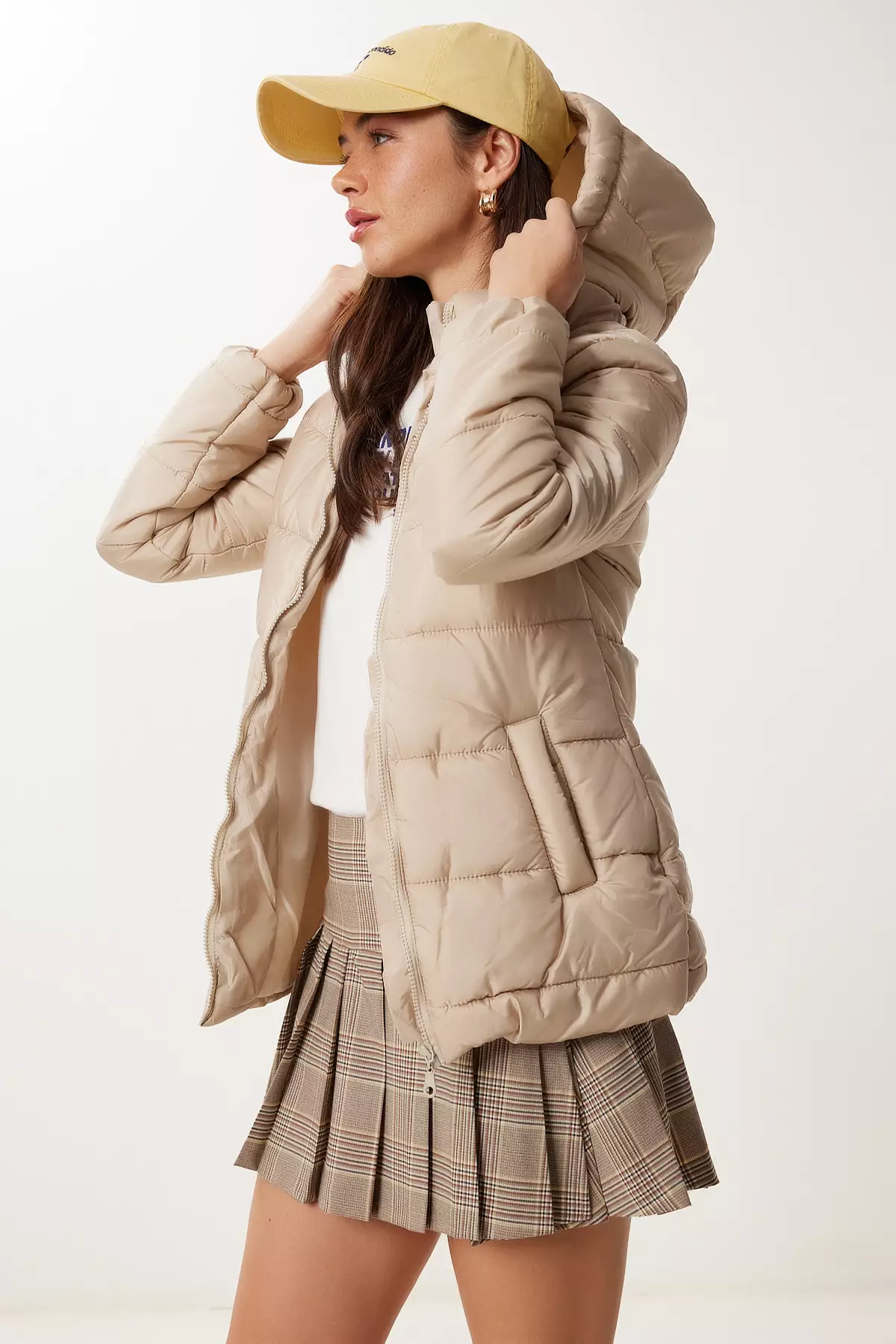 Women's Dark Cream Hooded Puffer Coat Qa00004