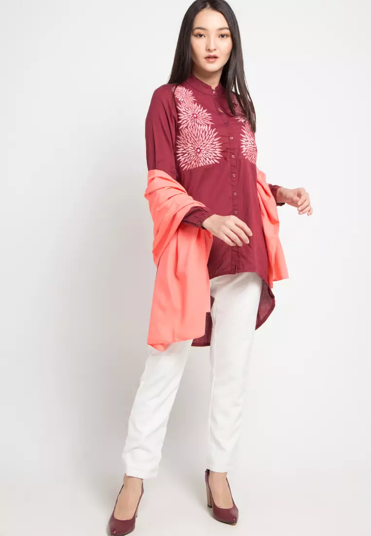 Long sleeves tunic with motifs