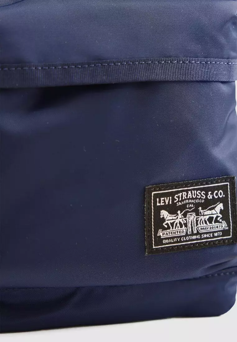 Levi's® Men's Mission Bay Crossbody Pouch 005CU-0000