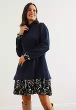 Navy Blue Beige Flower