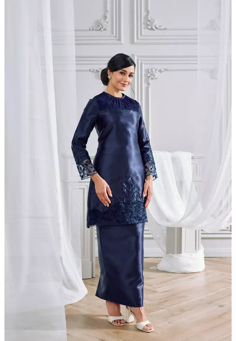 Kurung Moden Madina