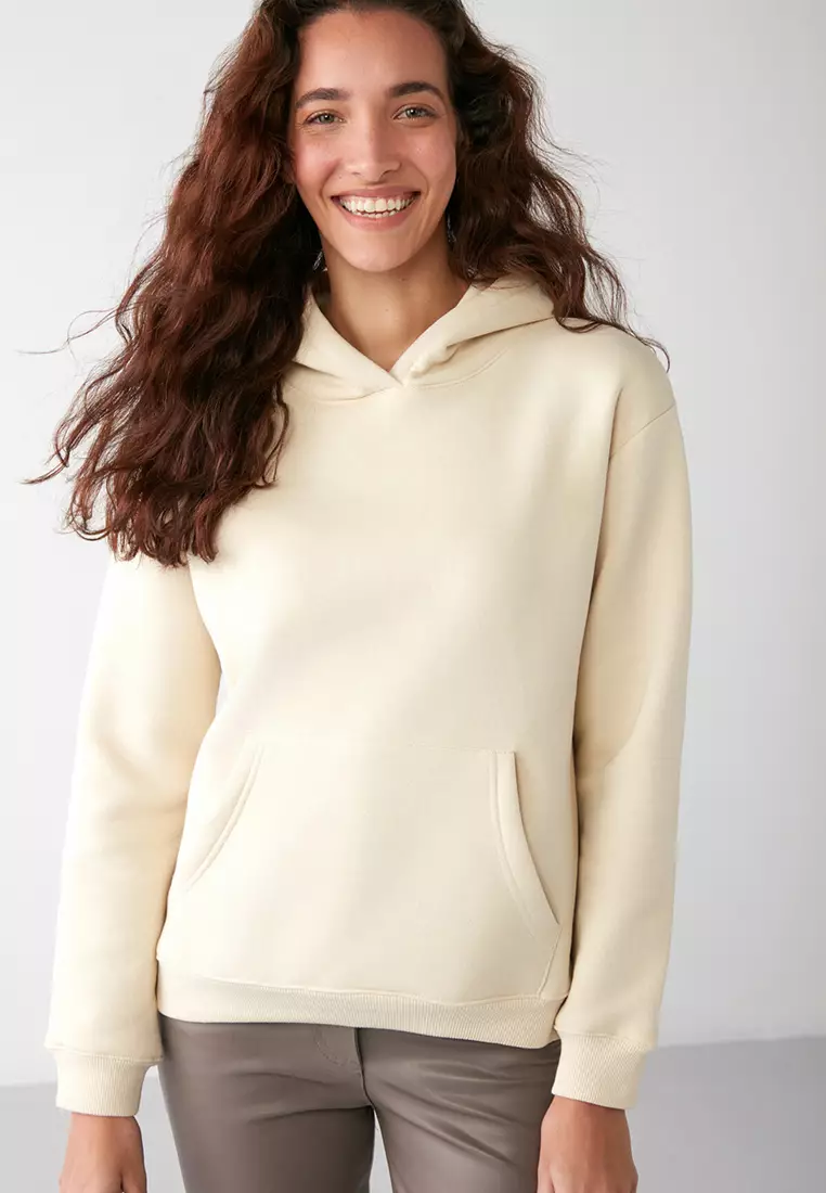 Adel Relaxed Fit Knitted Kangaroo Pocket Hoodie