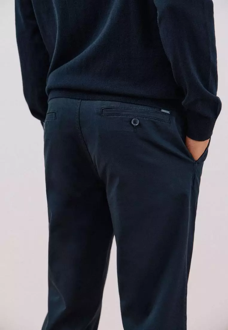 Regular Fit Lightweight Chinos