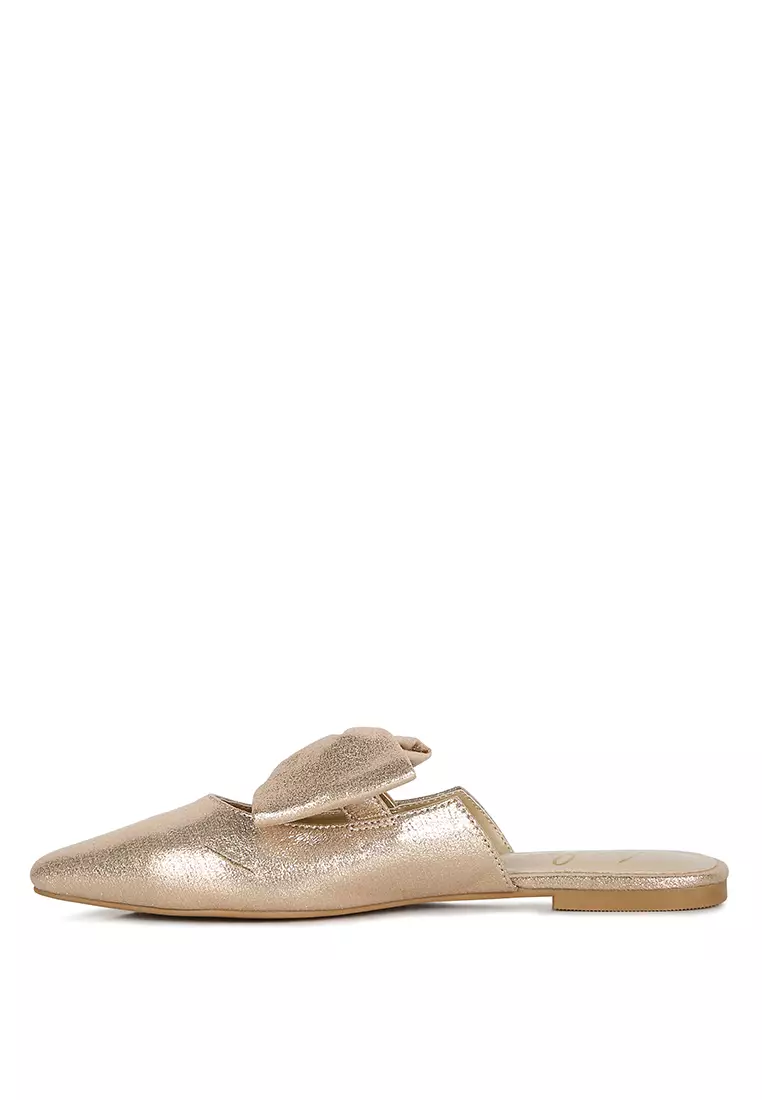 Gold mule deals flats